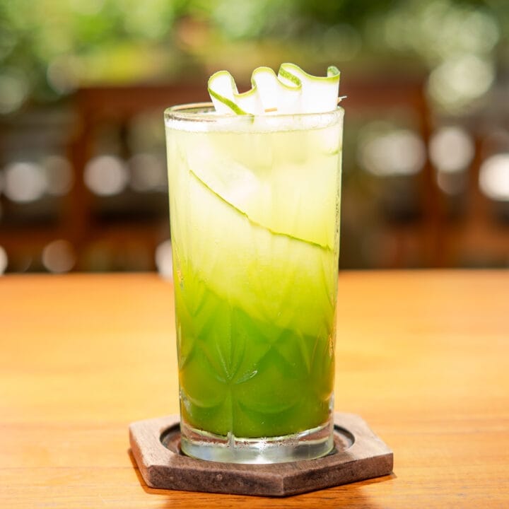 Dining 14 | malukstay.com drink2 | malukstay.com